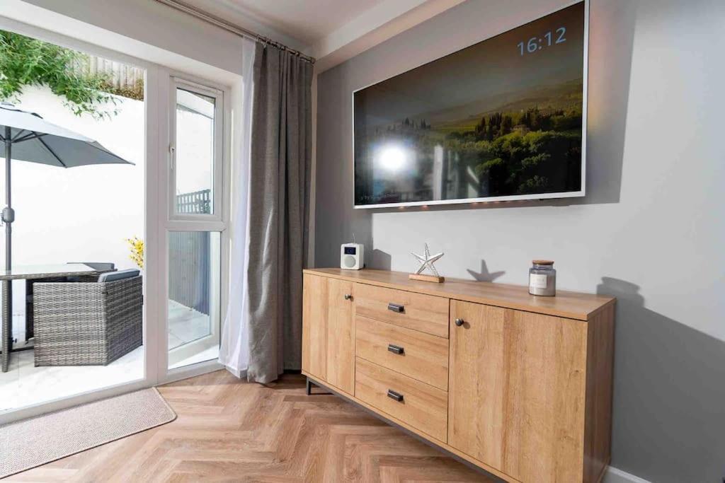 Lovely 4 Bed House Central בורנמות' מראה חיצוני תמונה
