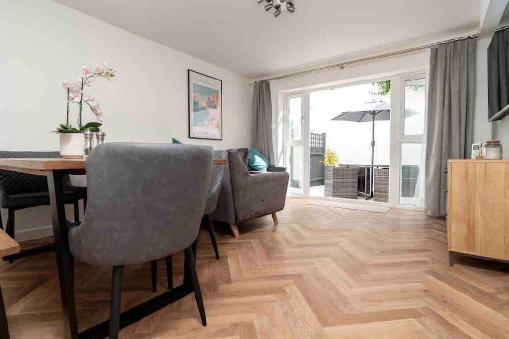 Lovely 4 Bed House Central בורנמות' מראה חיצוני תמונה